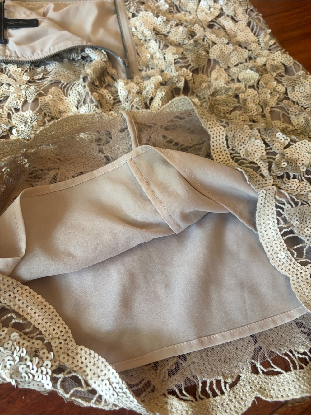 BCBGMaxAzria Beige Floral Sequin Pencil Skirt - Picture 4 of 4